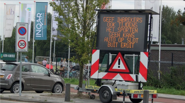 bord auto-inbraken bakestein