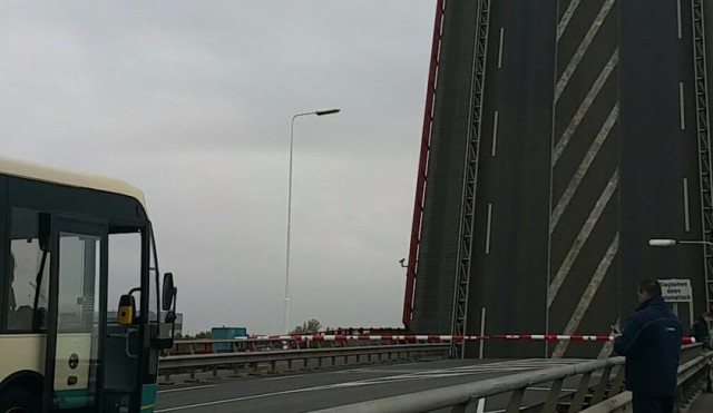 brug-over-de-noord-defect