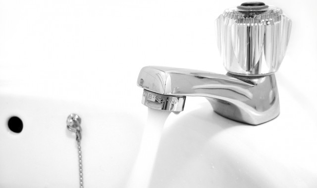water uit kraan