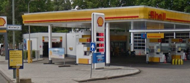 shell tankstation karel doormanweg laan der verenigde naties dordrecht
