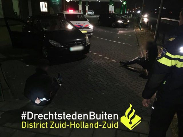 drugstoeristen a16 hendrik-ido-ambacht