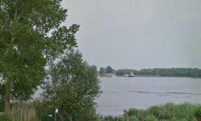 pont kop van t land werkendam