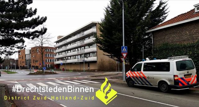 Automobilist rijdt door na aanrijden 14-jarige fietsster in Dordrecht