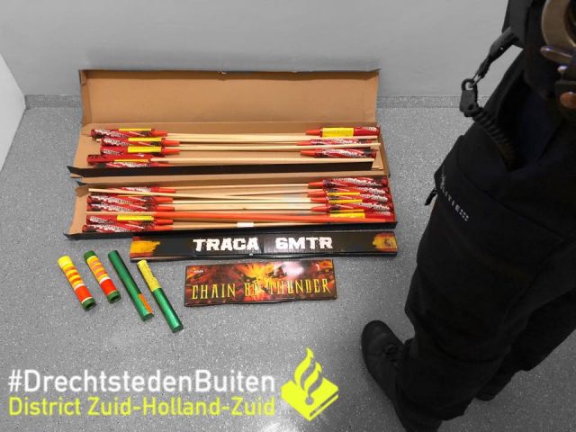 Zwaar illegaal vuurwerk in beslag genomen in Zwijndrecht