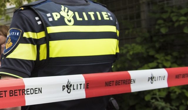 stockfoto-politie-afzetlint-bewaking