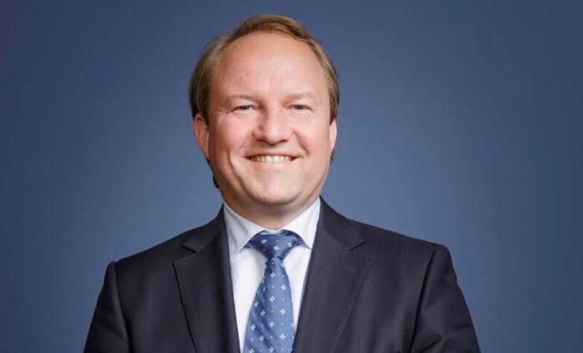 hein-van-der-loo-burgemeester-zwijndrecht