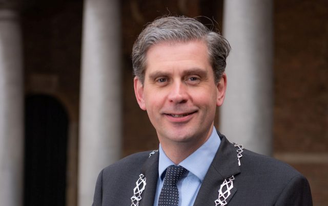 dordrecht burgemeester wouter kolff