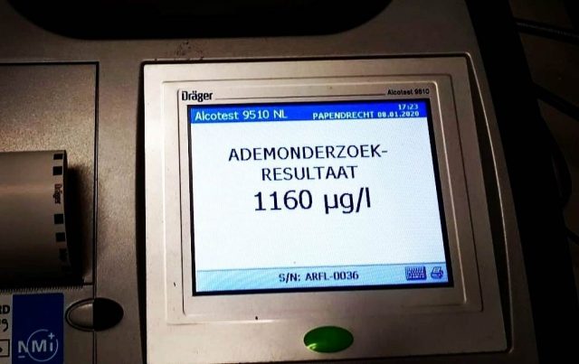 Politie houdt zwaar dronken automobilist aan in Papendrecht