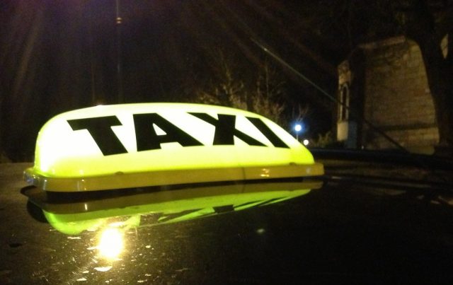 bordje-taxi-auto